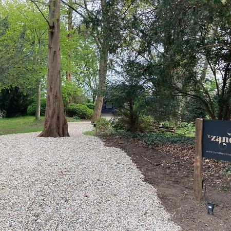 'T Zand Bed & Breakfast Echteld Exterior photo